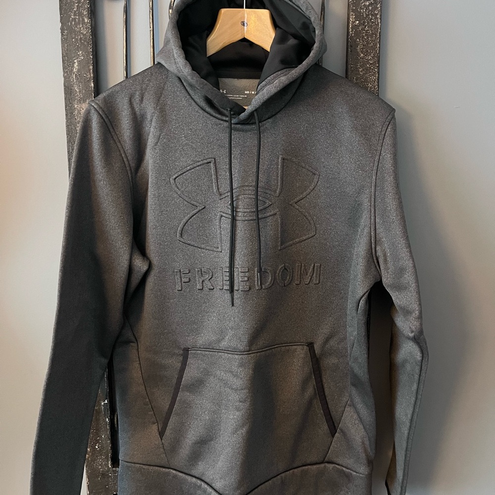Under Armour Men's Charcoal Hoodie